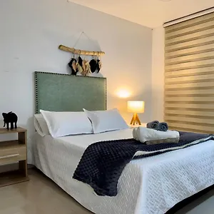  Bed & Breakfast Easyhouse Colombia