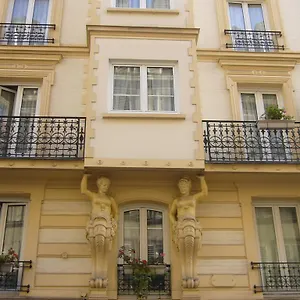 ** Отель De Nemours Франция